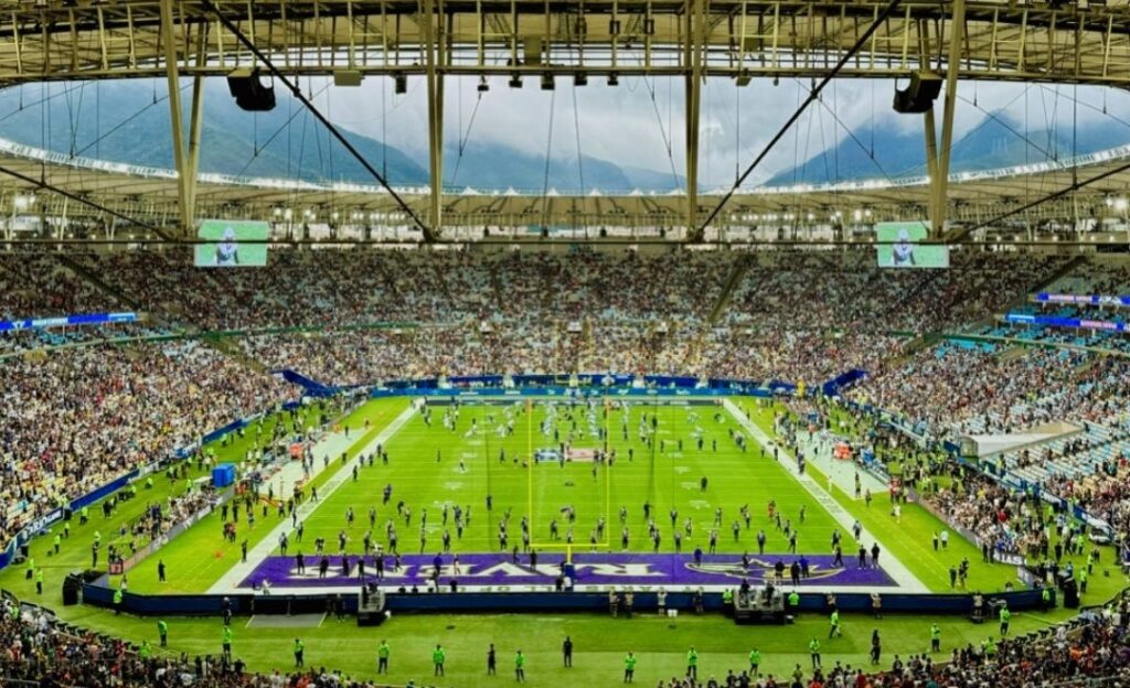 Cowboys y Ravens jugaron el primer partido oficial de la NFL en Brasil en el estadio Maracaná