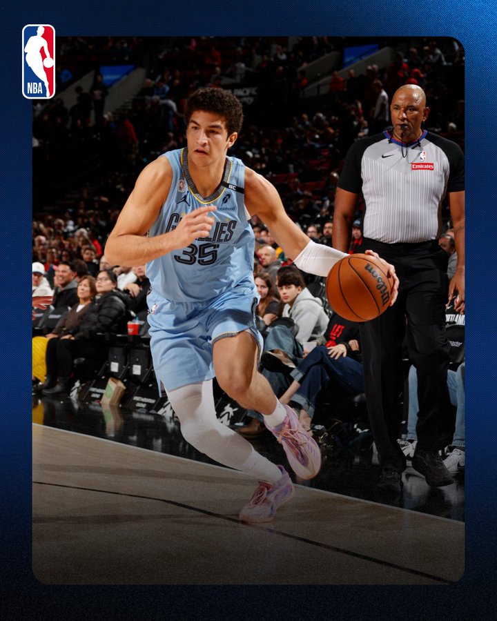 Karim Lopez finalmente debutó con los Grizzlies en su victoria en Portland