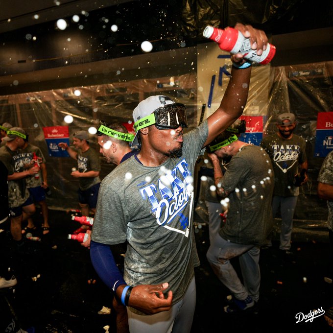 Los Dodgers acumulan 14 temporadas consecutivas clasificando a los playoffs, una racha que iguala el récord histórico de MLB