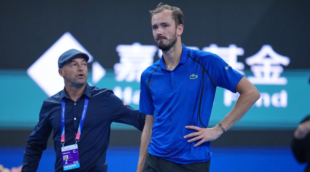 Medvedev perdió todos sus puntos y premio en dinero de esta semana y no regresará al top 5 del ranking ATP