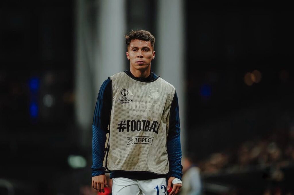 Rodrigo Huescas disputó su primer partido como titular con el Copenhagen, después de que una lesión lo alejara de las canchas por más de un año.